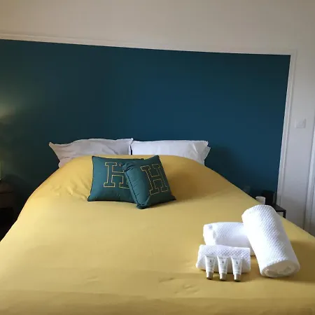 Agreable Maison Neuve Centre-madeleine Apartment