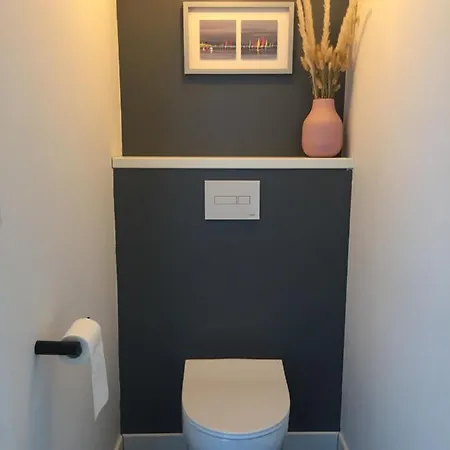 Agreable Maison Neuve Centre-madeleine Apartment