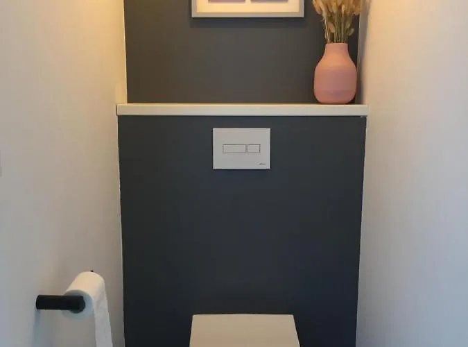 Agreable Maison Neuve Centre-madeleine דירה